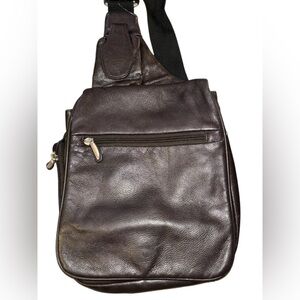 Travelon Crossbody Sling Bag Purse Organizer Brown Leather expandable